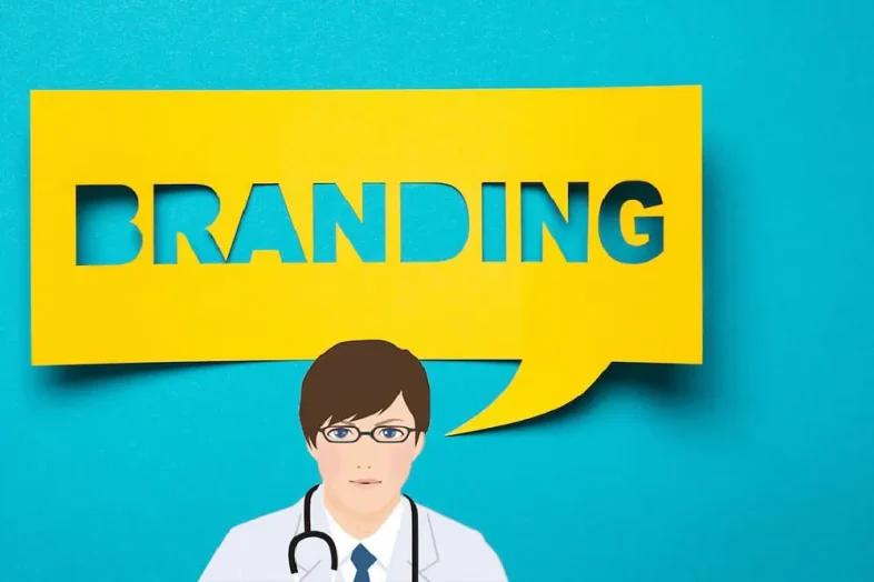 اهمیت رفتار منشی در برندسازی مطب